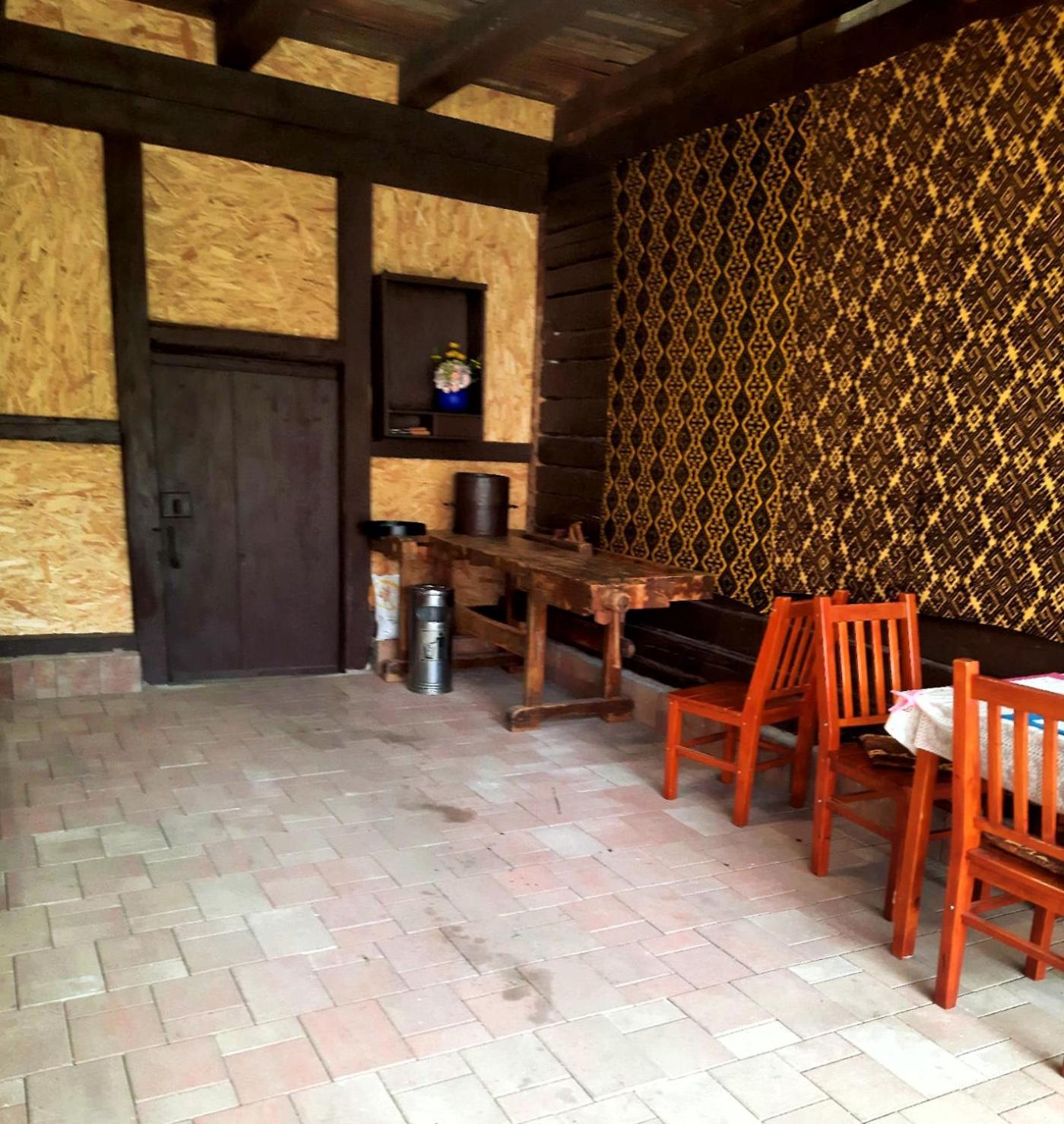 Pensiunea Bendorfeanu Rasinari Exterior foto